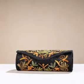 Black - Chain Stitch Crewel Hand Embroidery Velvet Clutch