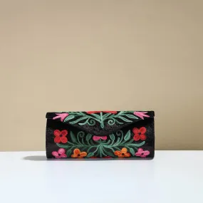 Black - Kashmiri Crewel Hand Embroidery Velvet Clutch 37