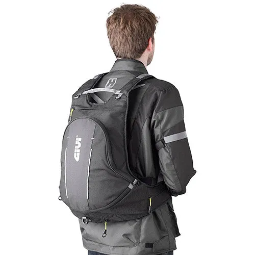 Givi EA104B Rucksack/Helmet Holder