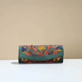 Green - Kashmiri Crewel Hand Embroidery Velvet Clutch 47