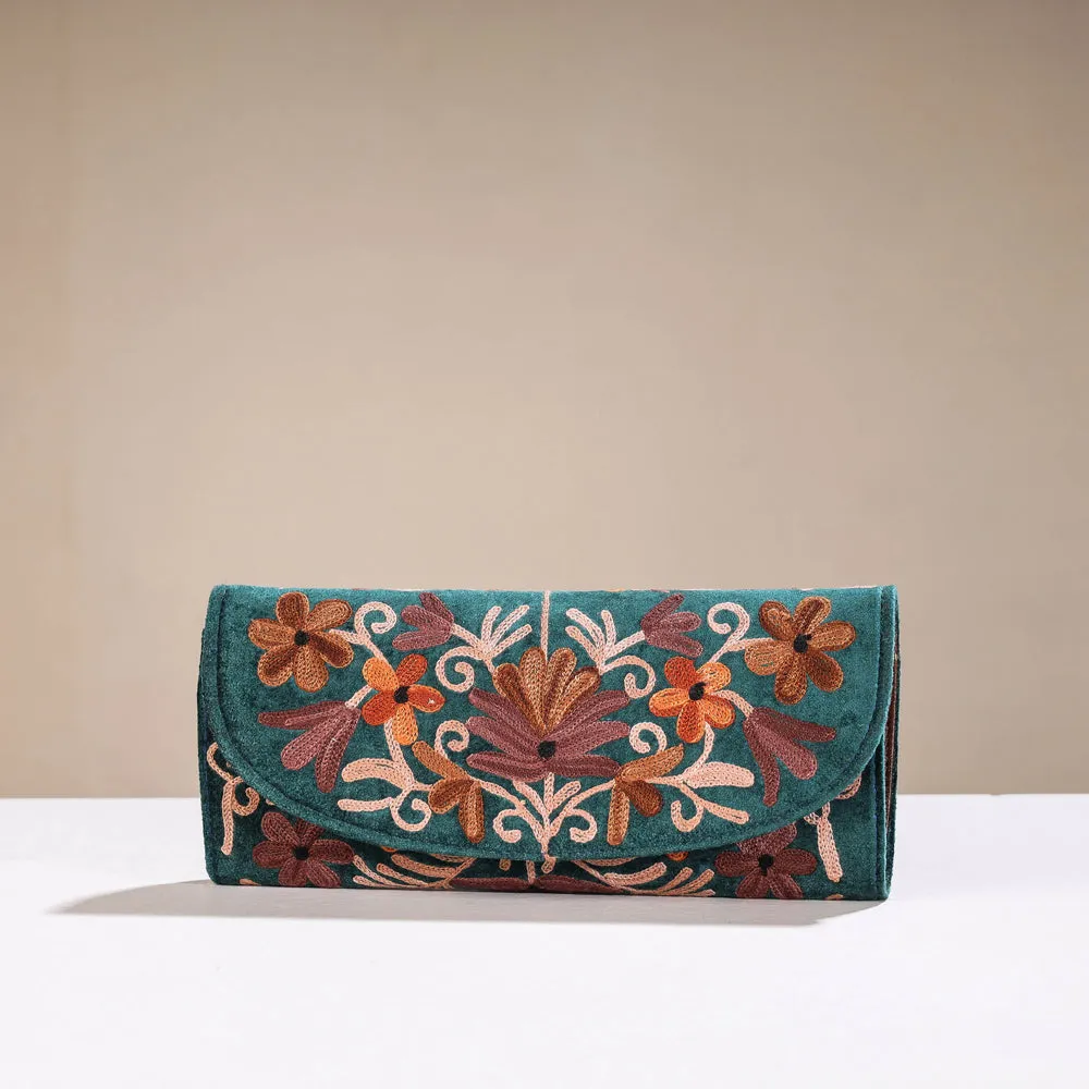 Green - Original Crewel Hand Embroidery Velvet Clutch