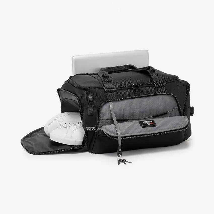 Tumi | Alpha Bravo Mason Duffel Black